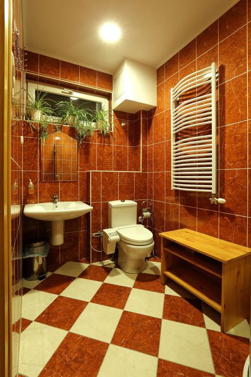 ホテル Napfeny Panzio Es Rendezvenyhaz ケチケメート 部屋 写真